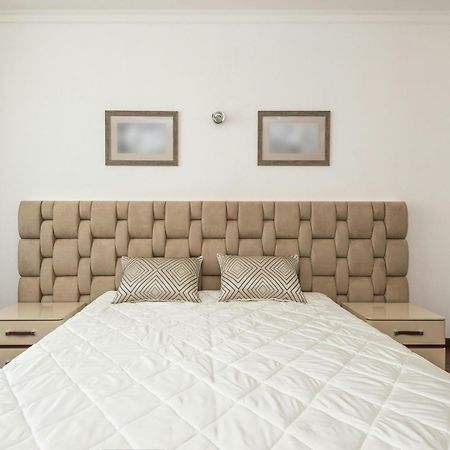 Hotel Krone A Family Hotel Near Igi Airport Delhi นิวเดลี ภายนอก รูปภาพ