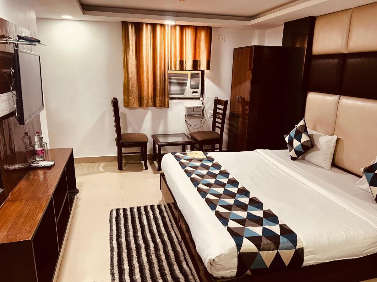 Hotel Krone A Family Hotel Near Igi Airport Delhi นิวเดลี ภายนอก รูปภาพ