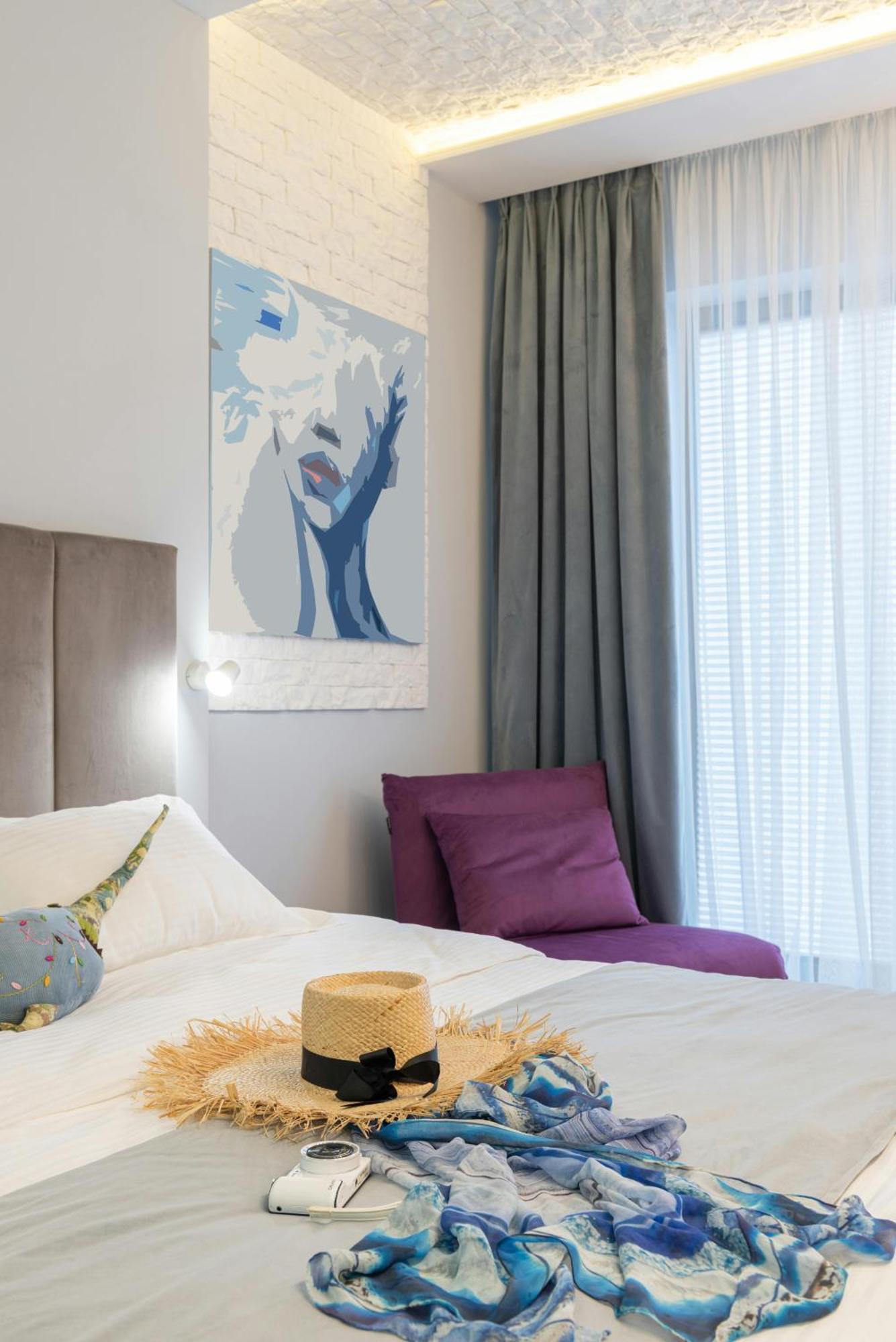 Hotel Krone A Family Hotel Near Igi Airport Delhi นิวเดลี ภายนอก รูปภาพ